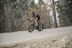 Fuji Jari Carbon 1.1 Gravel Bike 2022 7 Fuji Jari Carbon 1.1 Gravel Bike 2022 -Mountain Bikes Shop fuji jari carbon 1 1 cyclocross bike 2022 03 ml