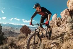 Fuji SLM 2.5 29R Mountain Bike 2022 7 Fuji SLM 2.5 29R Mountain Bike 2022 -Mountain Bikes Shop fujislm2 529rmountainbike2022 3 ml