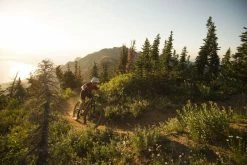 Specialized S-Works Epic Carbon 29R Fullsuspension Mountain Bike 2021 19 Specialized S-Works Epic Carbon 29R Fullsuspension Mountain Bike 2021 -Mountain Bikes Shop specializeds worksepiccarbon29rfullsuspensionmountainbike2021 8 ml